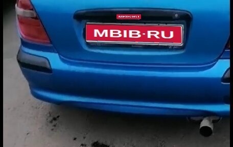 Nissan Almera, 2001 год, 100 000 рублей, 1 фотография