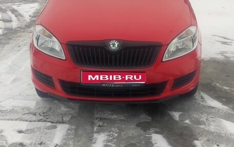 Skoda Fabia II, 2010 год, 400 000 рублей, 1 фотография