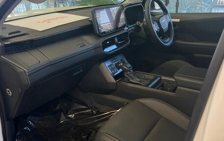 Toyota Hilux, 2025 год, 6 300 000 рублей, 9 фотография