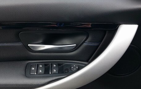 BMW 3 серия, 2018 год, 2 559 000 рублей, 16 фотография