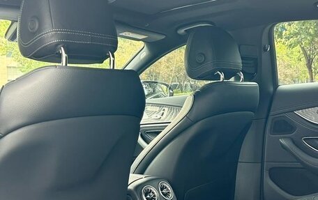 Mercedes-Benz CLS, 2022 год, 6 200 000 рублей, 5 фотография