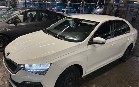 Skoda Rapid II, 2021 год, 1 800 000 рублей, 4 фотография