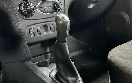 Renault Sandero II рестайлинг, 2017 год, 1 112 000 рублей, 22 фотография