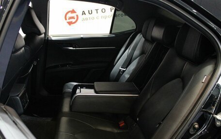 Toyota Camry, 2019 год, 3 129 000 рублей, 9 фотография
