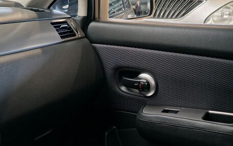 Nissan Tiida, 2008 год, 755 000 рублей, 28 фотография