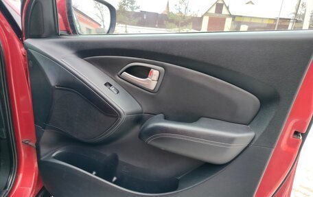 Hyundai ix35 I рестайлинг, 2010 год, 830 000 рублей, 20 фотография