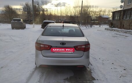 KIA Rio III рестайлинг, 2012 год, 600 000 рублей, 3 фотография