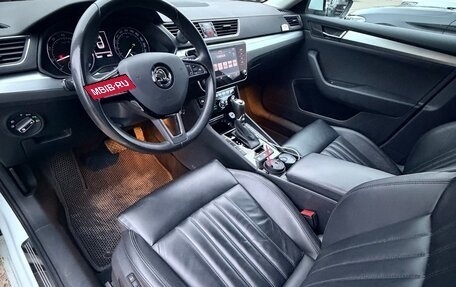 Skoda Superb III рестайлинг, 2018 год, 2 200 000 рублей, 7 фотография