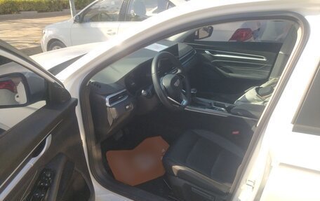 Geely Emgrand, 2025 год, 1 578 852 рублей, 10 фотография