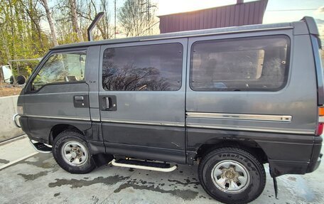 Mitsubishi Delica III, 1991 год, 450 000 рублей, 7 фотография