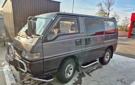 Mitsubishi Delica III, 1991 год, 450 000 рублей, 6 фотография