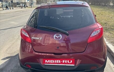 Mazda 2 III, 2011 год, 780 000 рублей, 4 фотография