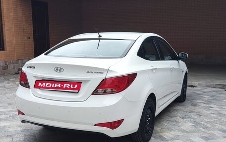 Hyundai Solaris II рестайлинг, 2015 год, 1 150 000 рублей, 4 фотография
