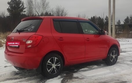 Skoda Fabia II, 2010 год, 400 000 рублей, 3 фотография