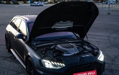 Audi RS 4, 2021 год, 10 500 000 рублей, 12 фотография