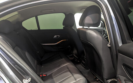 BMW 3 серия, 2021 год, 3 995 000 рублей, 12 фотография