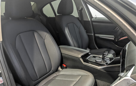 BMW 3 серия, 2021 год, 3 995 000 рублей, 21 фотография