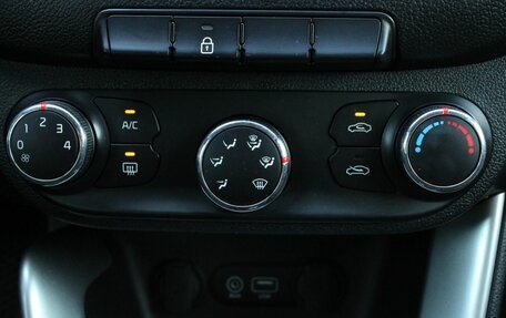 KIA cee'd III, 2016 год, 1 090 000 рублей, 20 фотография