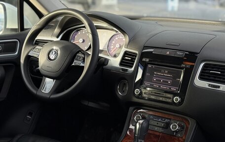 Volkswagen Touareg III, 2012 год, 2 200 000 рублей, 4 фотография