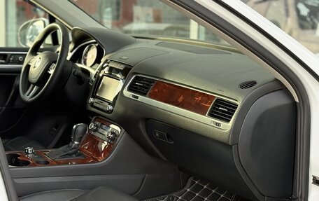 Volkswagen Touareg III, 2012 год, 2 200 000 рублей, 29 фотография