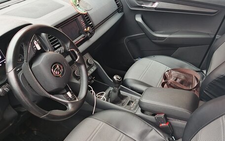 Skoda Karoq I, 2021 год, 2 200 000 рублей, 1 фотография