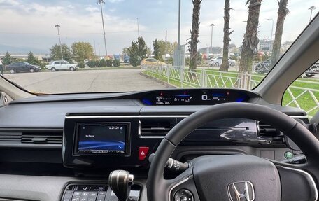 Honda Stepwgn IV, 2016 год, 1 100 000 рублей, 7 фотография