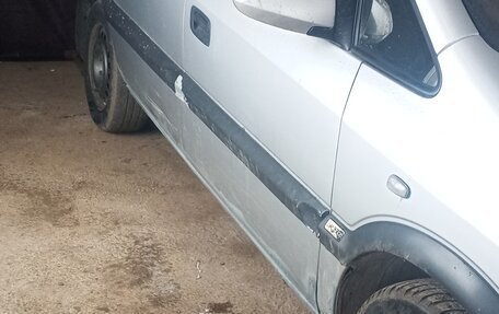 Opel Zafira A рестайлинг, 2002 год, 270 000 рублей, 2 фотография