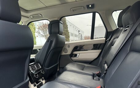 Land Rover Range Rover IV рестайлинг, 2018 год, 6 400 000 рублей, 21 фотография