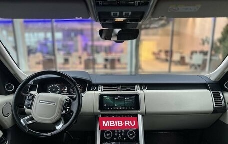 Land Rover Range Rover IV рестайлинг, 2018 год, 6 400 000 рублей, 15 фотография