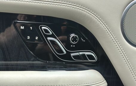 Land Rover Range Rover IV рестайлинг, 2018 год, 6 400 000 рублей, 20 фотография