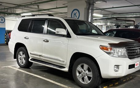 Toyota Land Cruiser 200, 2013 год, 2 750 000 рублей, 3 фотография
