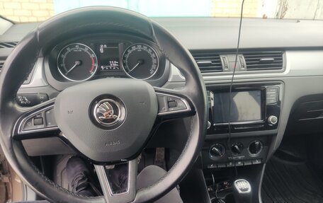 Skoda Rapid I, 2018 год, 1 350 000 рублей, 6 фотография