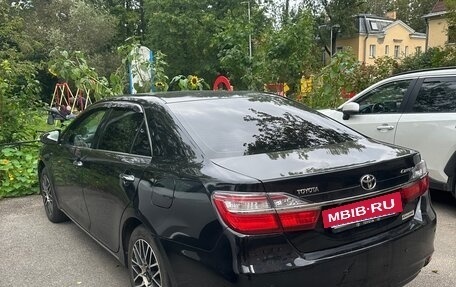 Toyota Camry, 2016 год, 2 300 000 рублей, 4 фотография