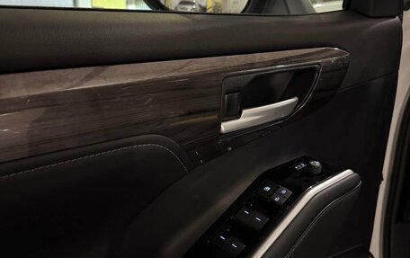 Toyota Highlander, 2025 год, 5 500 000 рублей, 9 фотография