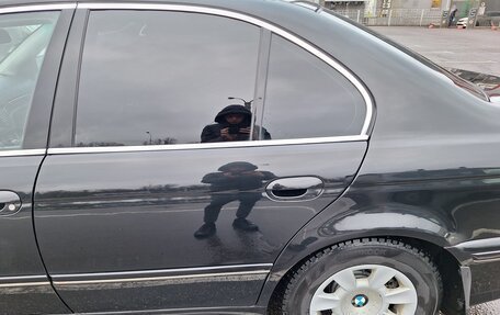 BMW 5 серия, 2003 год, 1 050 000 рублей, 9 фотография