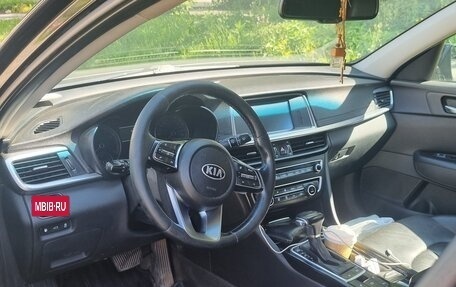 KIA Optima IV, 2018 год, 1 300 000 рублей, 3 фотография