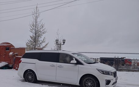 KIA Carnival III, 2020 год, 4 100 000 рублей, 2 фотография