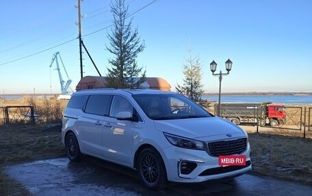 KIA Carnival III, 2020 год, 4 100 000 рублей, 4 фотография