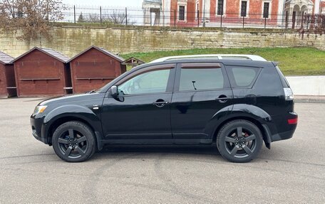 Mitsubishi Outlander III рестайлинг 3, 2008 год, 1 395 000 рублей, 2 фотография