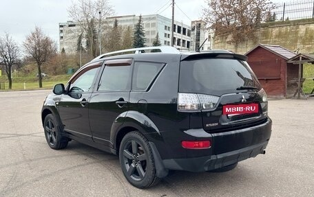 Mitsubishi Outlander III рестайлинг 3, 2008 год, 1 395 000 рублей, 3 фотография