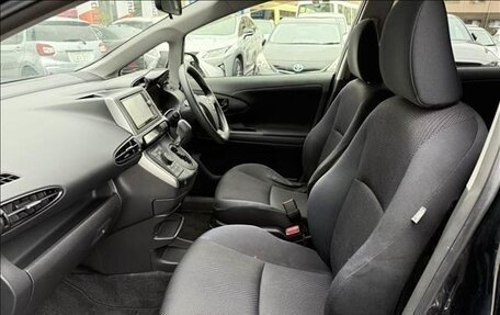 Toyota Wish II, 2013 год, 1 350 002 рублей, 11 фотография