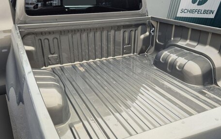 Toyota Hilux VIII, 2025 год, 5 400 000 рублей, 9 фотография