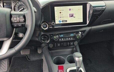 Toyota Hilux VIII, 2025 год, 5 400 000 рублей, 13 фотография