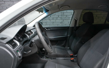 Skoda Rapid I, 2017 год, 980 000 рублей, 8 фотография