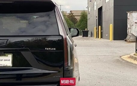 Cadillac Escalade V, 2025 год, 15 500 000 рублей, 9 фотография