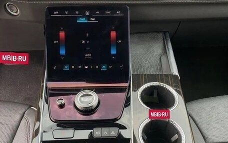 Cadillac Escalade V, 2025 год, 15 500 000 рублей, 15 фотография