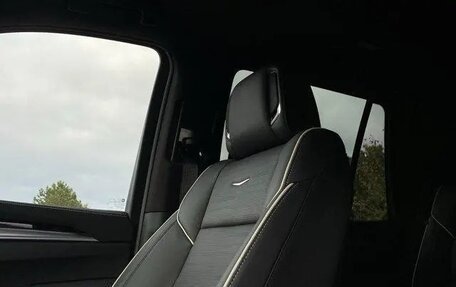 Cadillac Escalade V, 2025 год, 15 500 000 рублей, 25 фотография