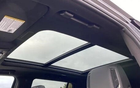 Cadillac Escalade V, 2025 год, 15 500 000 рублей, 26 фотография