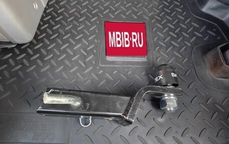 Toyota Land Cruiser 200, 2010 год, 4 150 000 рублей, 10 фотография