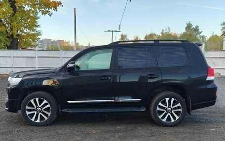 Toyota Land Cruiser 200, 2010 год, 4 150 000 рублей, 13 фотография